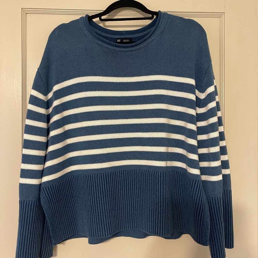 Gap Blue and White Striped Women's Sweater